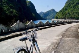 Going around Halong Bay