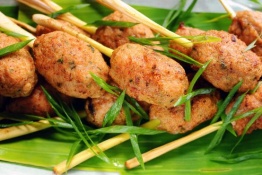 Nem Lui (Lemongrass Skewers) of Hue