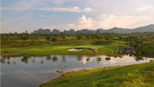 Hanoi – Saigon – Vung Tau Golf Package 7 Days