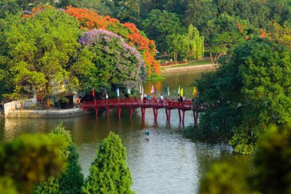 Best time period to visit Hanoi